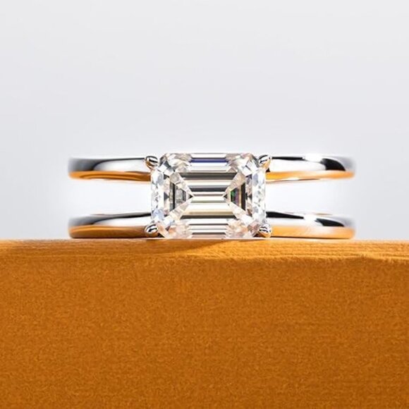 2cttw Emerald Cut Moissanite D Color VVS1 Clarity Silver Wedding Ring - Picture 3 of 6